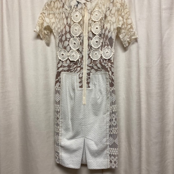 Bequile by Byron Lars lace dress Size 0 petite - Picture 3 of 3
